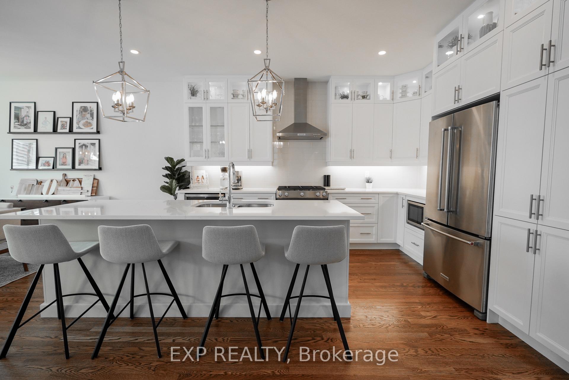 Photo 7 of 262 West Ridge Drive, Ottawa, Stittsville (South) — HOMEH