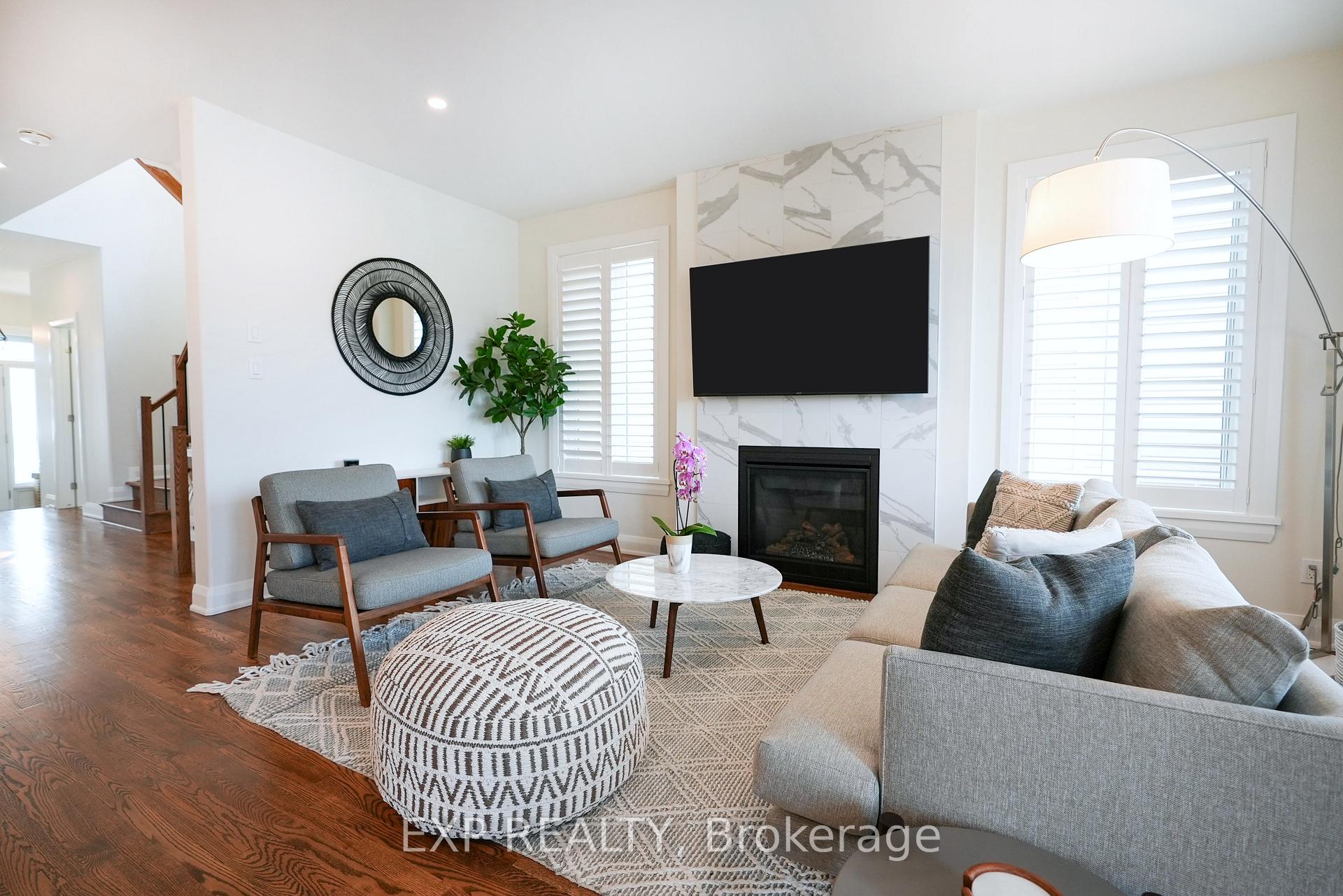 Photo 9 of 262 West Ridge Drive, Ottawa, Stittsville (South) — HOMEH