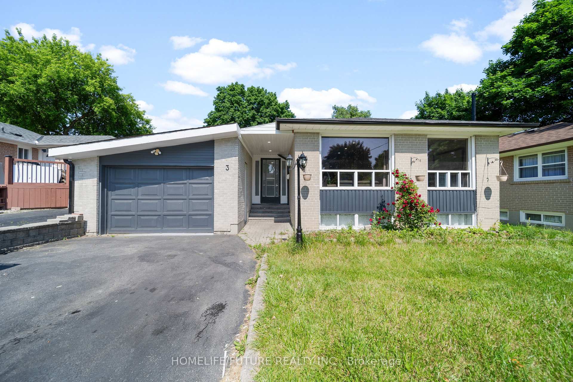 Front of 3 Valia Road