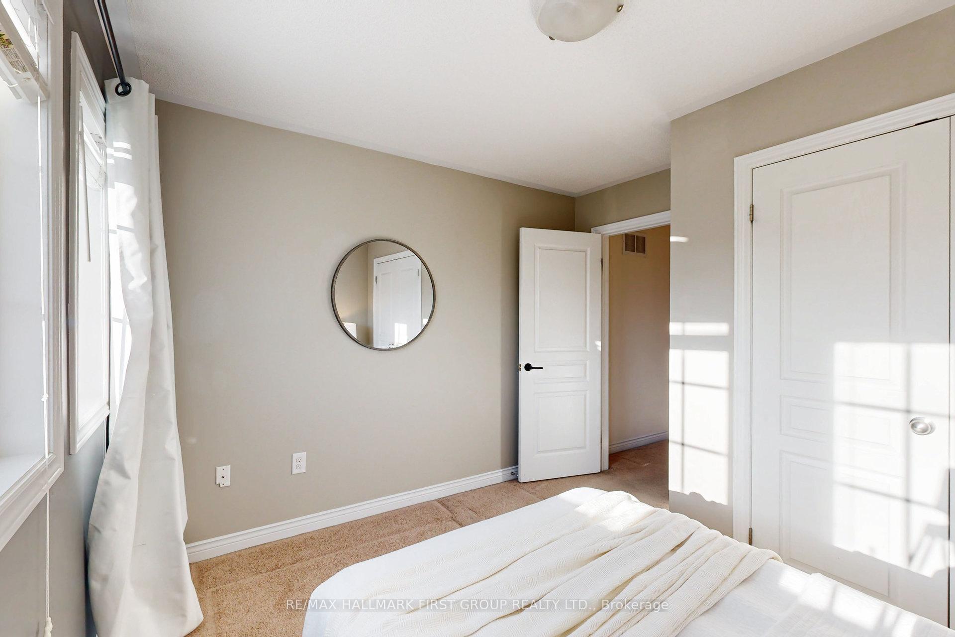 Photo 20 of 17 Shapland Crescent, Ajax, Northeast Ajax — HOMEH