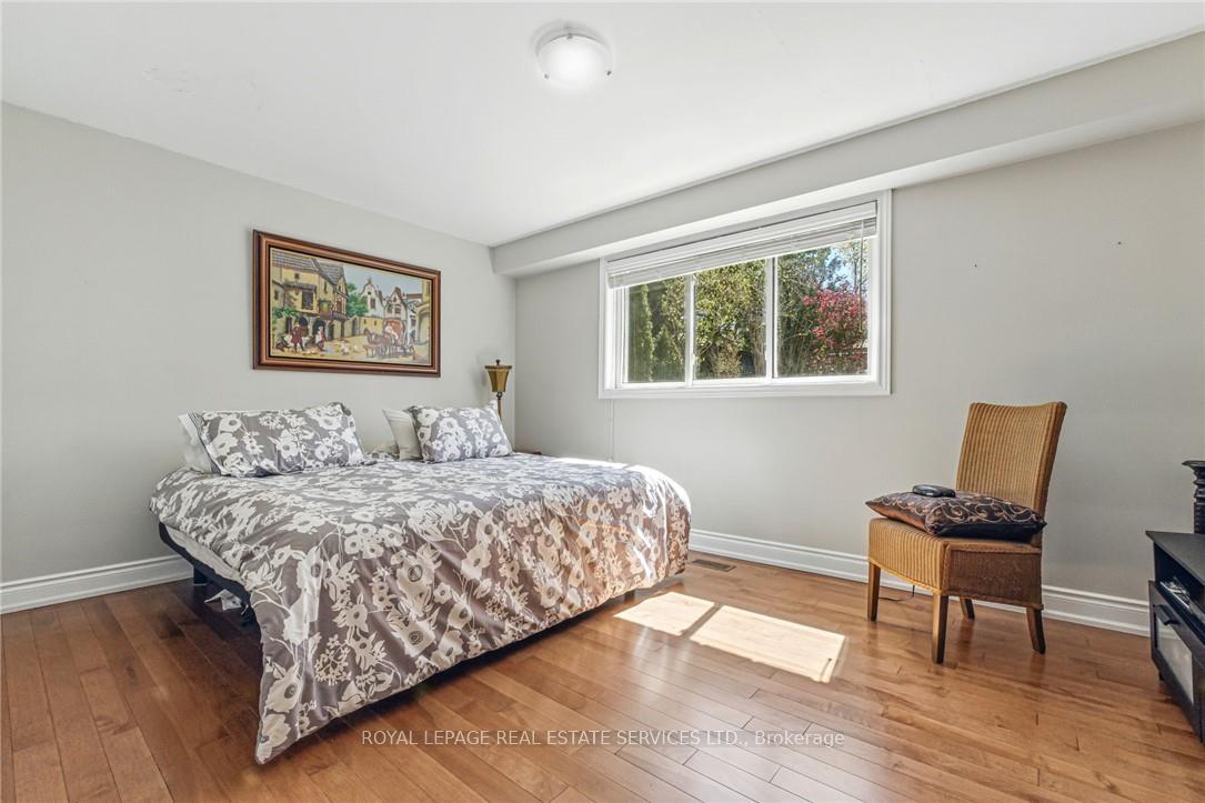 Photo 21 of 296 Glen Afton Drive, Burlington, Shoreacres — HOMEH