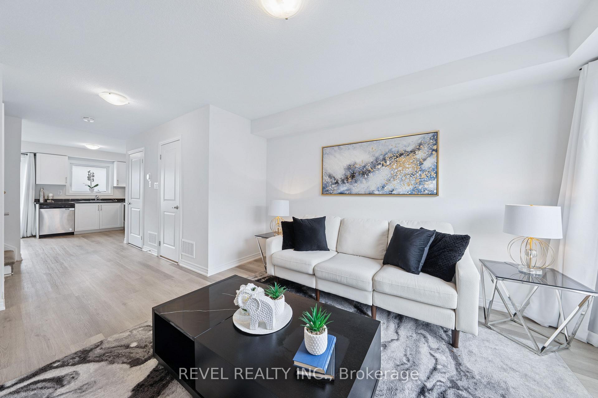 Photo 15 of Unit 10, 24 Radison Lane, Hamilton, McQuesten — HOMEH