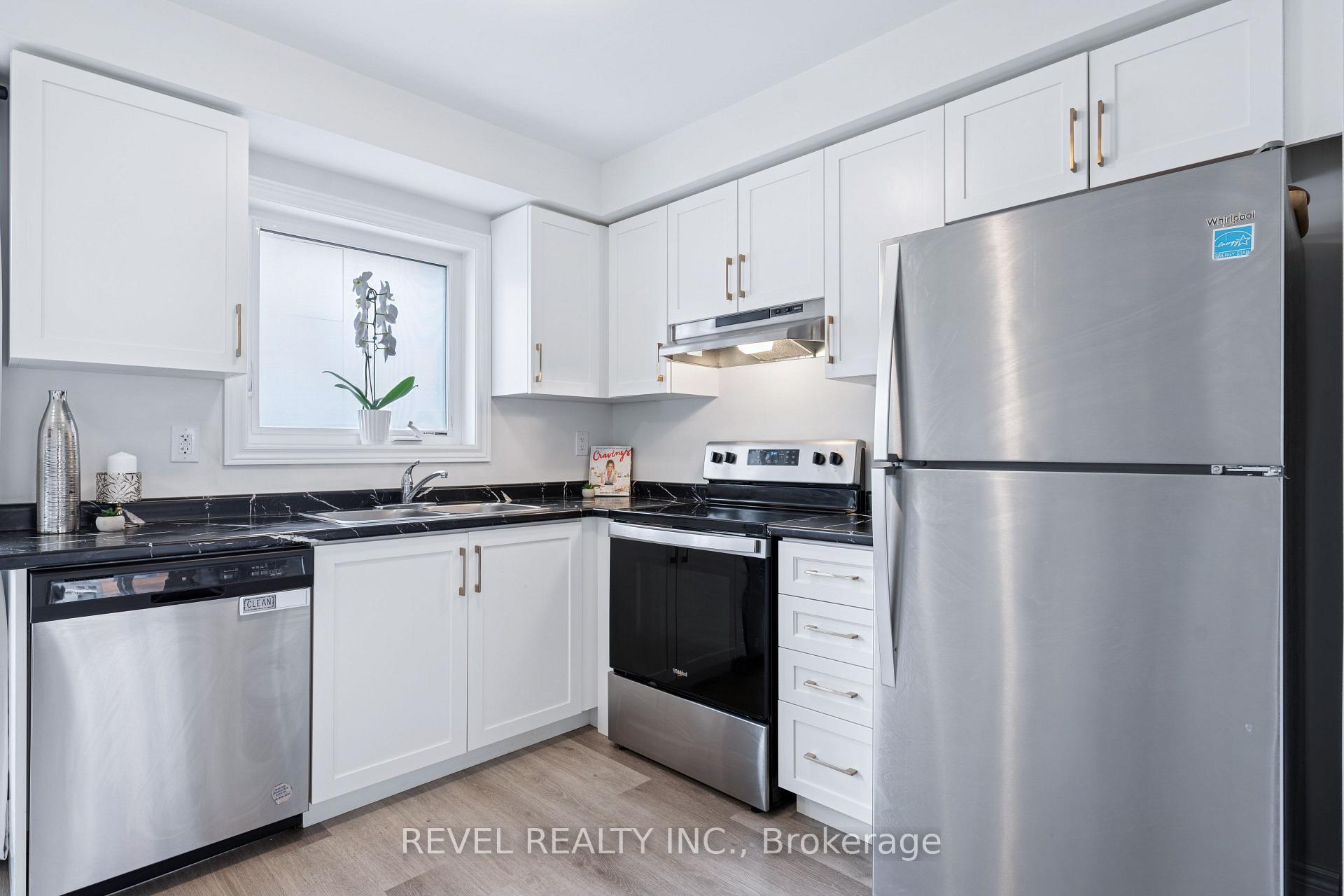 Photo 2 of Unit 10, 24 Radison Lane, Hamilton, McQuesten — HOMEH
