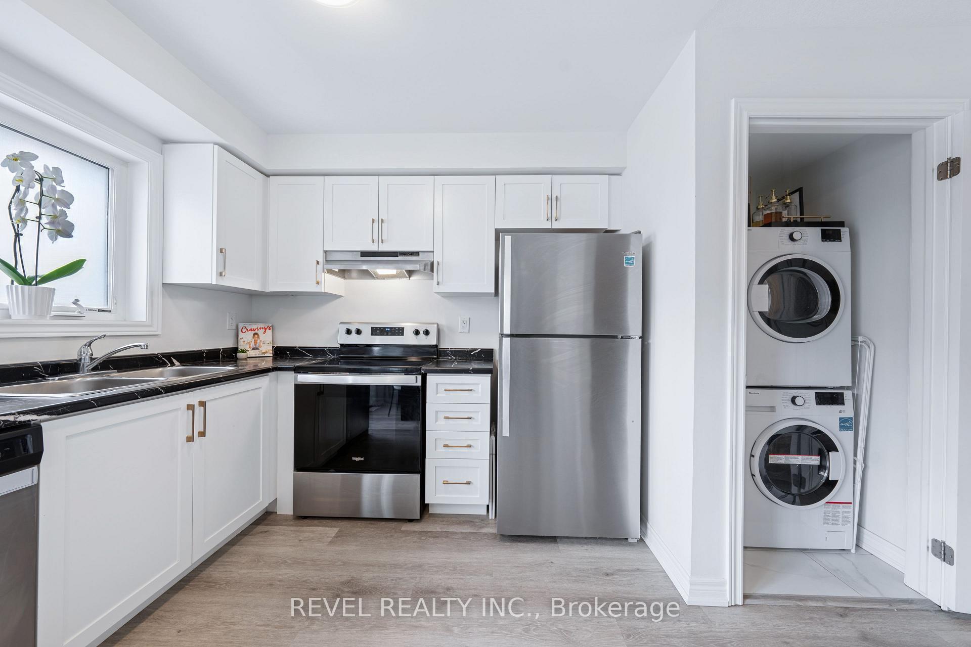 Photo 10 of Unit 10, 24 Radison Lane, Hamilton, McQuesten — HOMEH