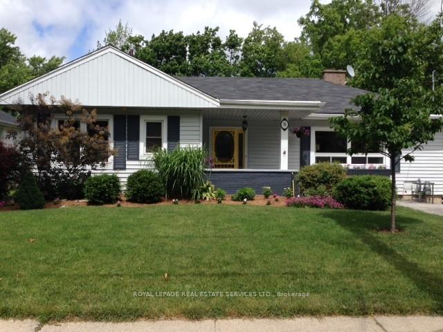 Photo 1 of 76 Main Street N, Hamilton, Waterdown — HOMEH