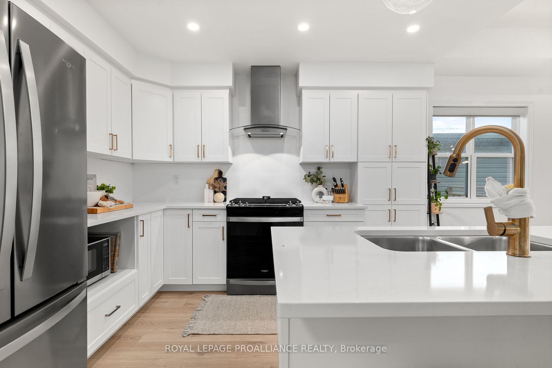 Photo 6 of 512 Hayward Street, Cobourg — HOMEH