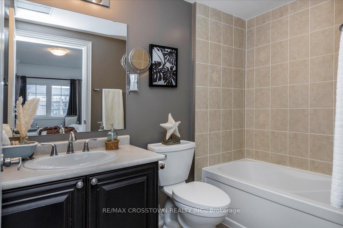 Photo 12 of Unit 311, 41 Ferndale Drive S, Barrie, Ardagh — HOMEH