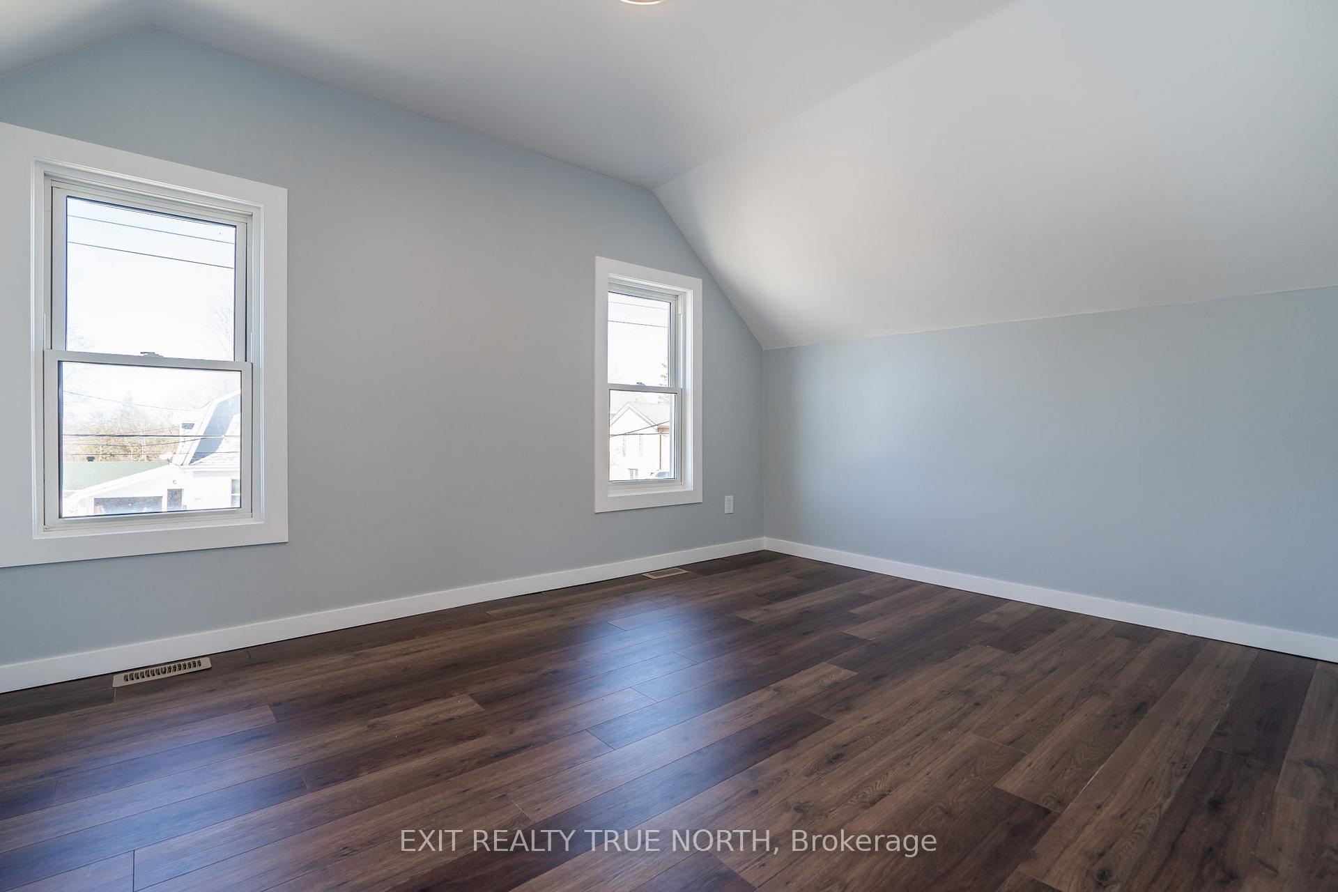 Photo 14 of 220 Martha Street, Tay, Victoria Harbour — HOMEH