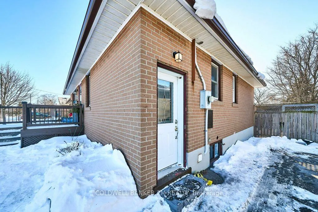 Photo 5 of 481 Emerald Avenue, Oshawa, Lakeview — HOMEH