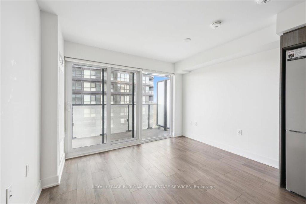 Photo 11 of Unit 1406, 575 Bloor Street E, Toronto, North St. James Town — HOMEH