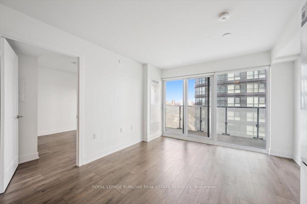 Photo 13 of Unit 1406, 575 Bloor Street E, Toronto, North St. James Town — HOMEH