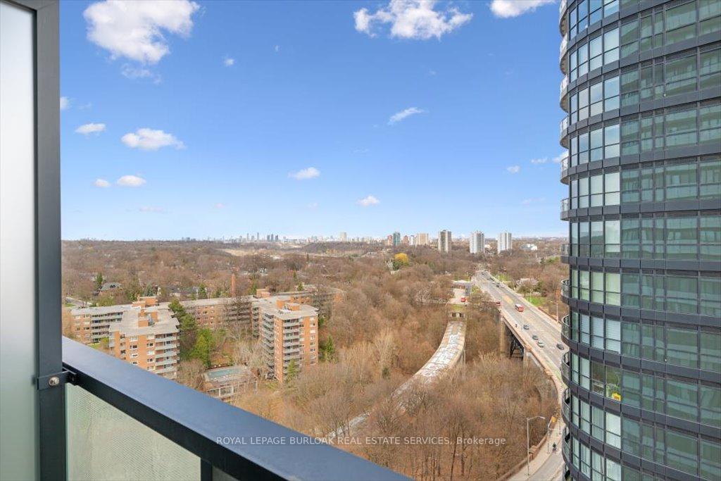 Photo 19 of Unit 1406, 575 Bloor Street E, Toronto, North St. James Town — HOMEH