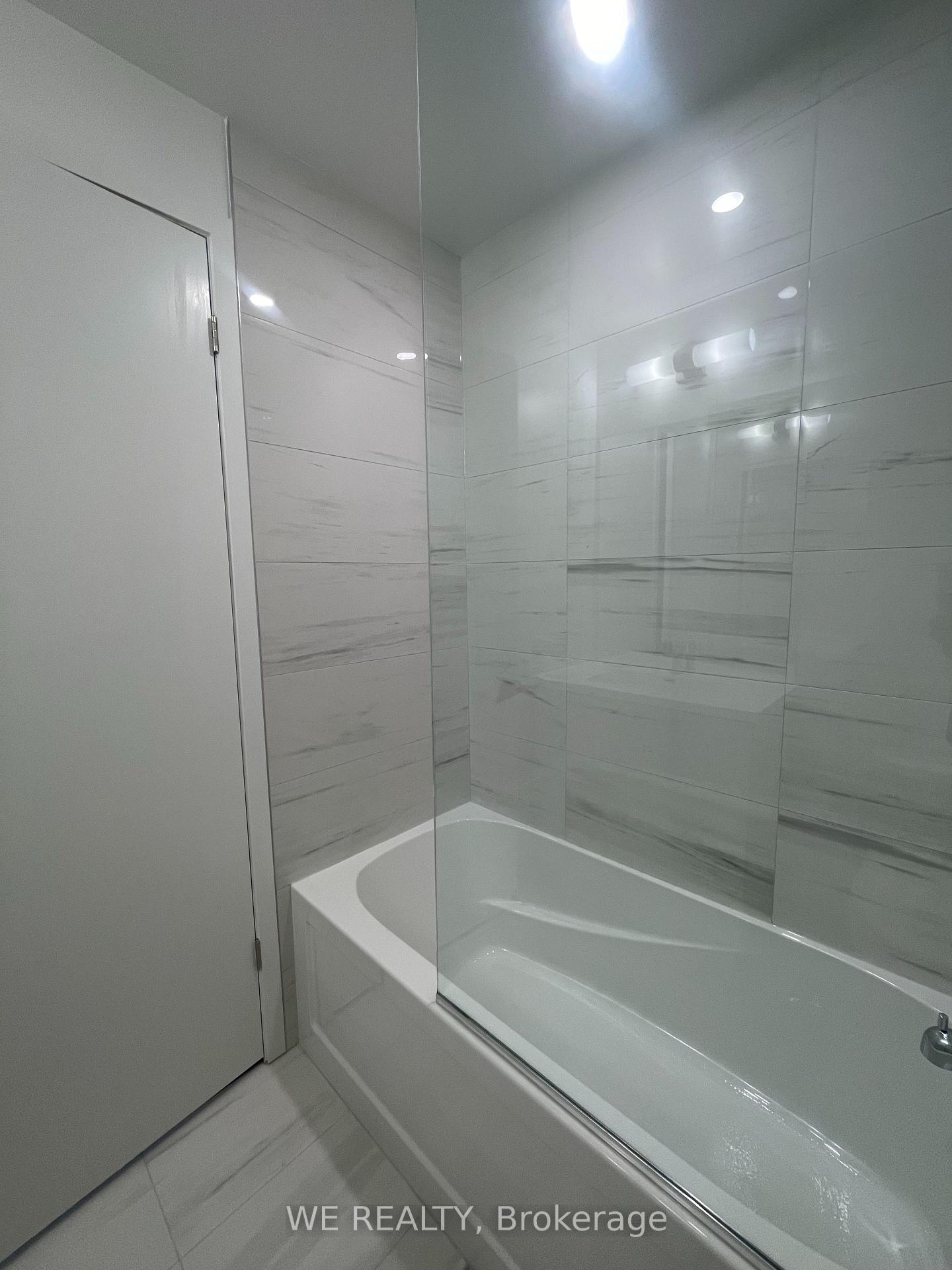Photo 6 of Unit 3110, 225 Commerce Street, Vaughan, Vaughan Corporate Centre — HOMEH
