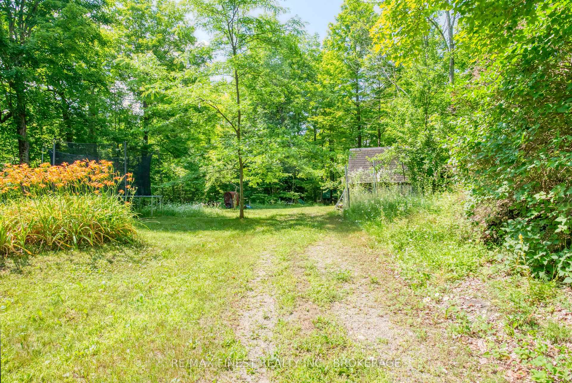 Photo 30 of 90 Bradshaw Road, Frontenac, Frontenac South — HOMEH