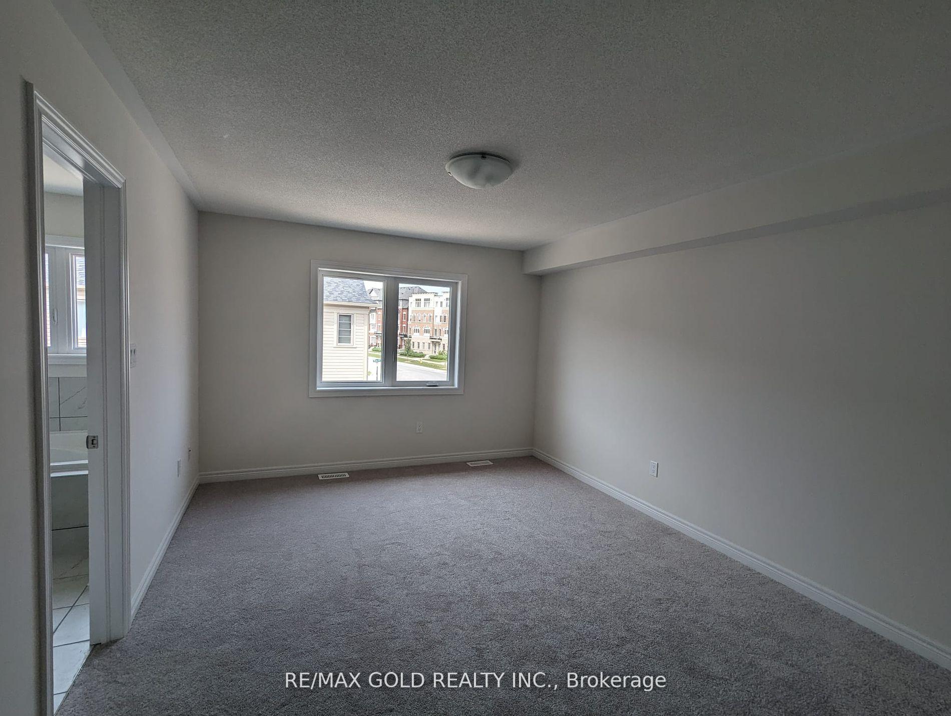 Photo 2 of 46 Bayardo Drive, Oshawa, Windfields — HOMEH