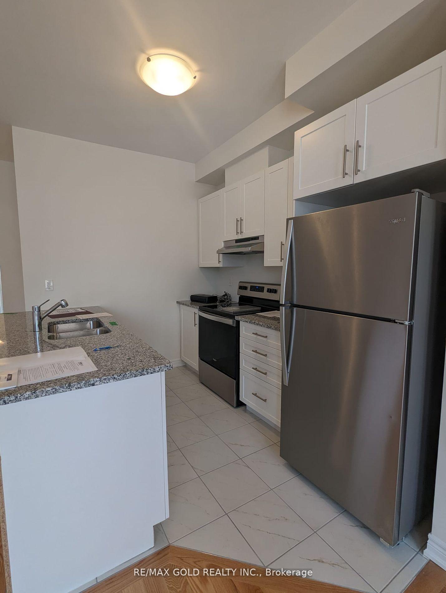 Photo 17 of 46 Bayardo Drive, Oshawa, Windfields — HOMEH