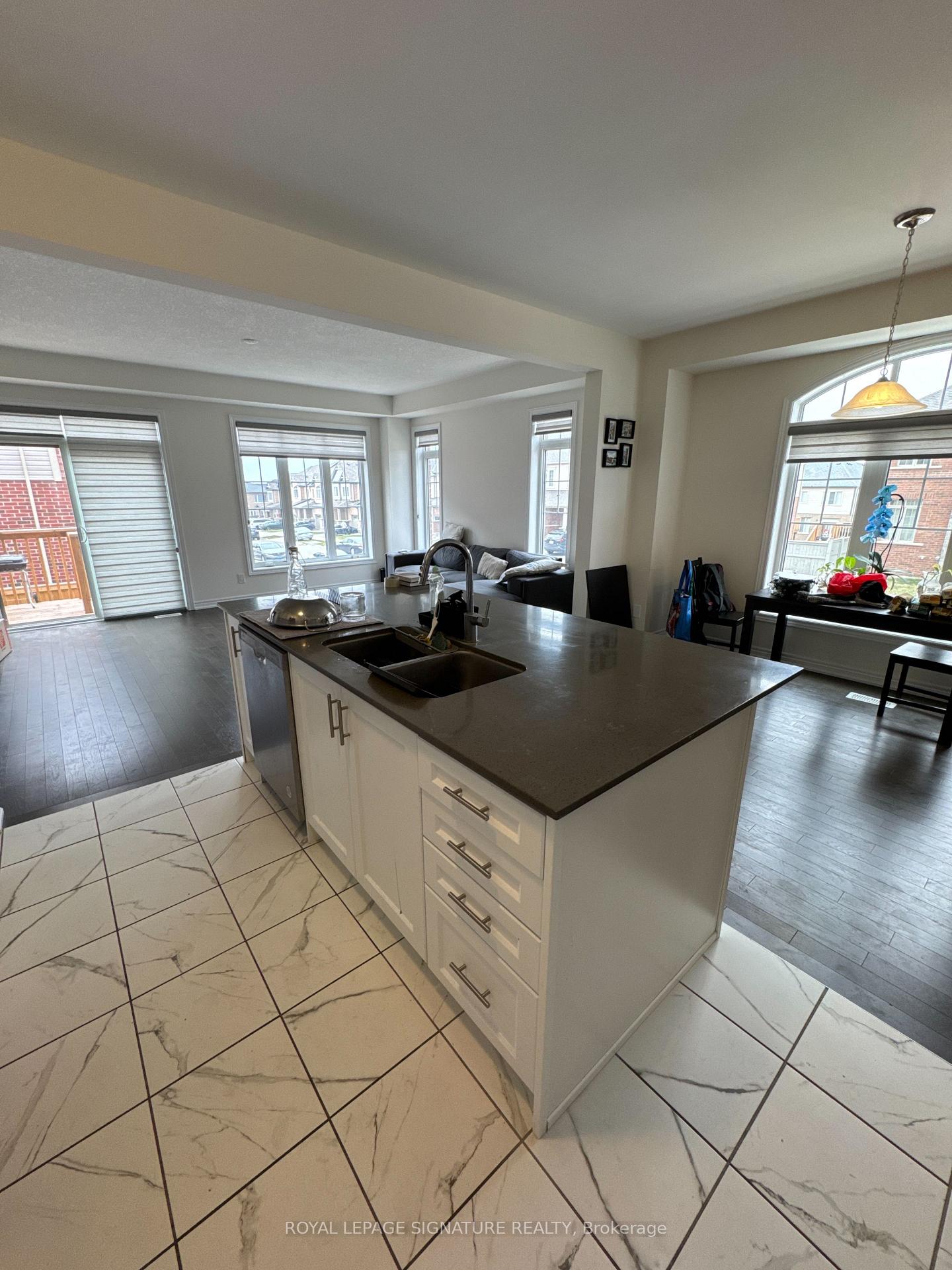 Photo 12 of 95 Broadacre Drive, Kitchener — HOMEH