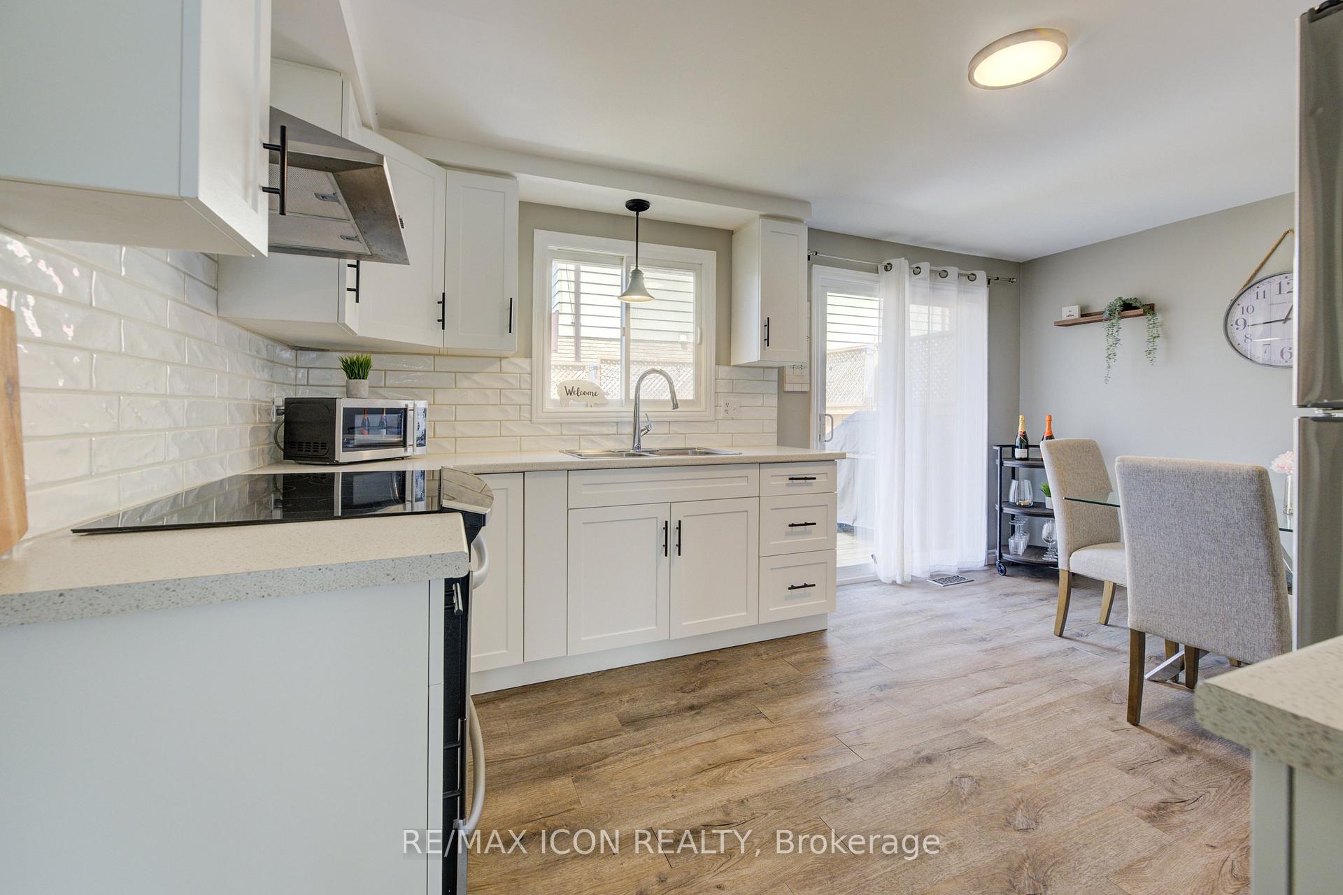 Photo 7 of 2 Briarlea Road, Guelph, Kortright West — HOMEH