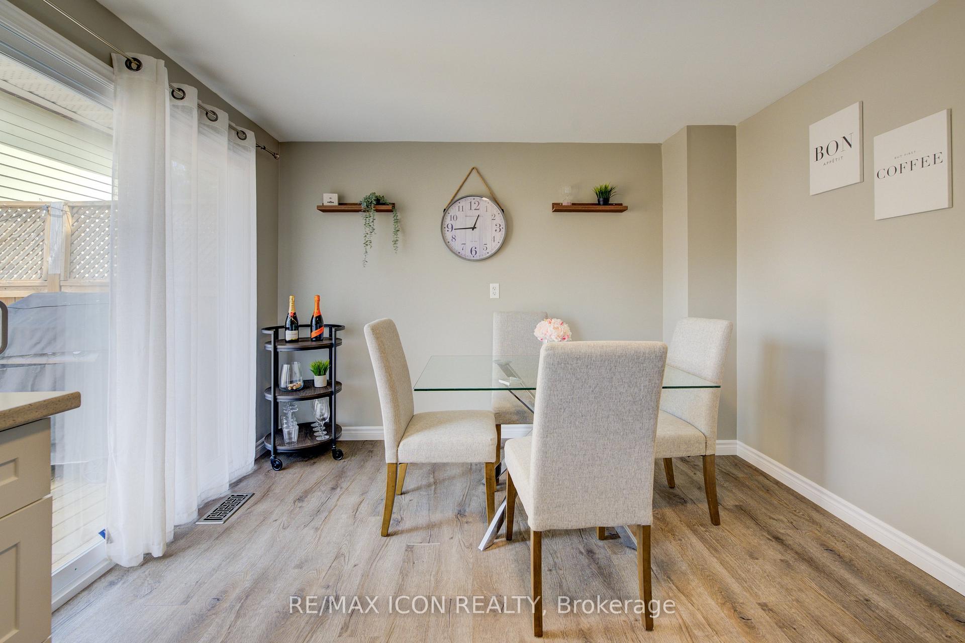 Photo 11 of 2 Briarlea Road, Guelph, Kortright West — HOMEH