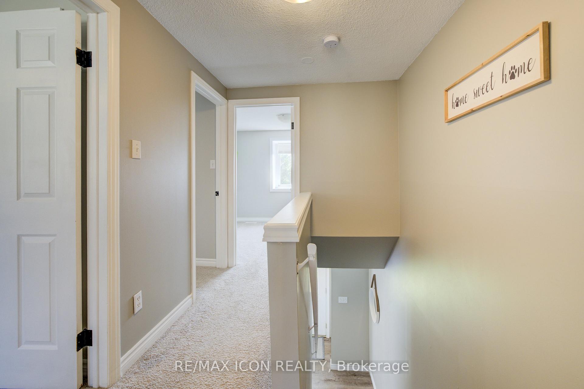 Photo 3 of 2 Briarlea Road, Guelph, Kortright West — HOMEH