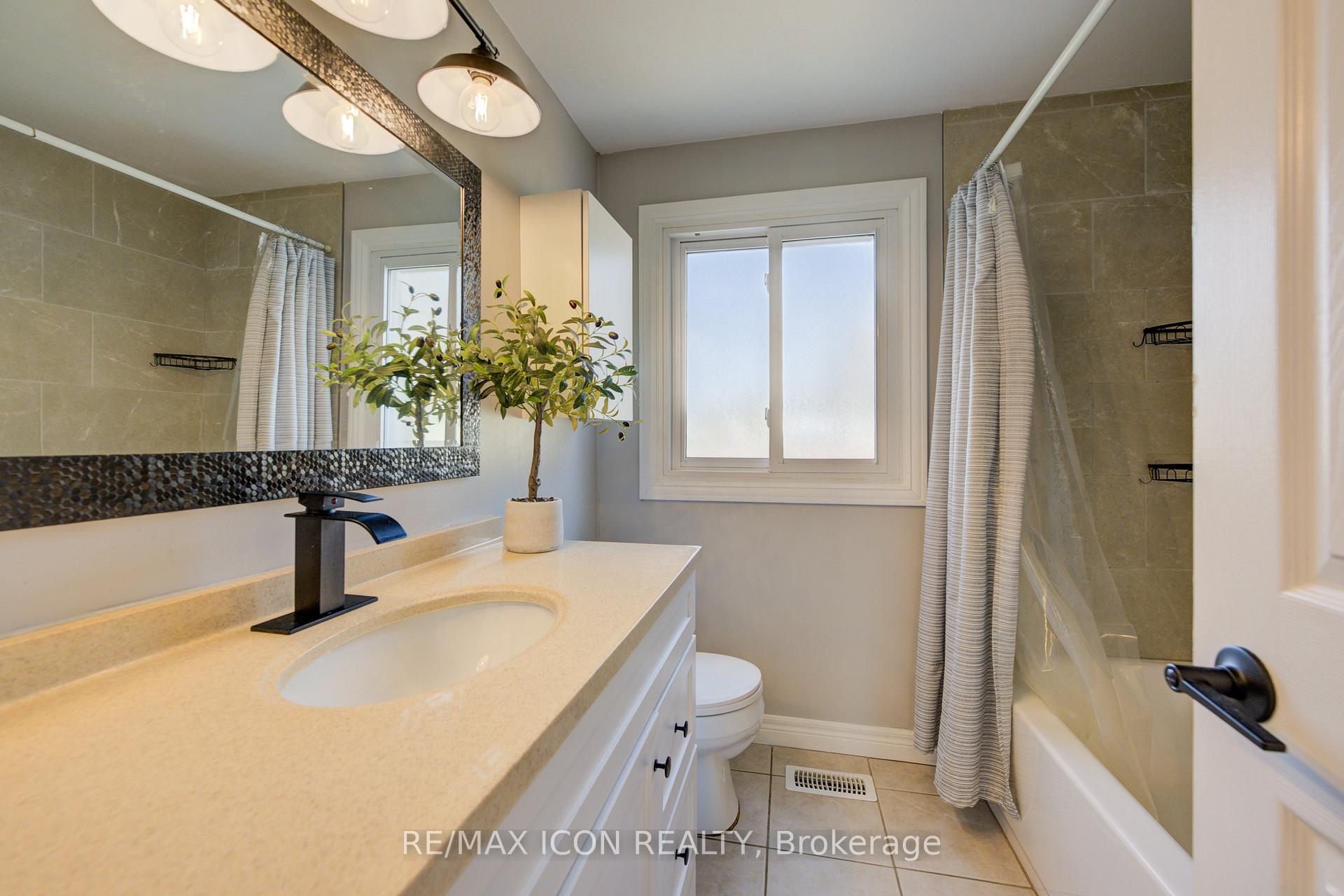 Photo 17 of 2 Briarlea Road, Guelph, Kortright West — HOMEH