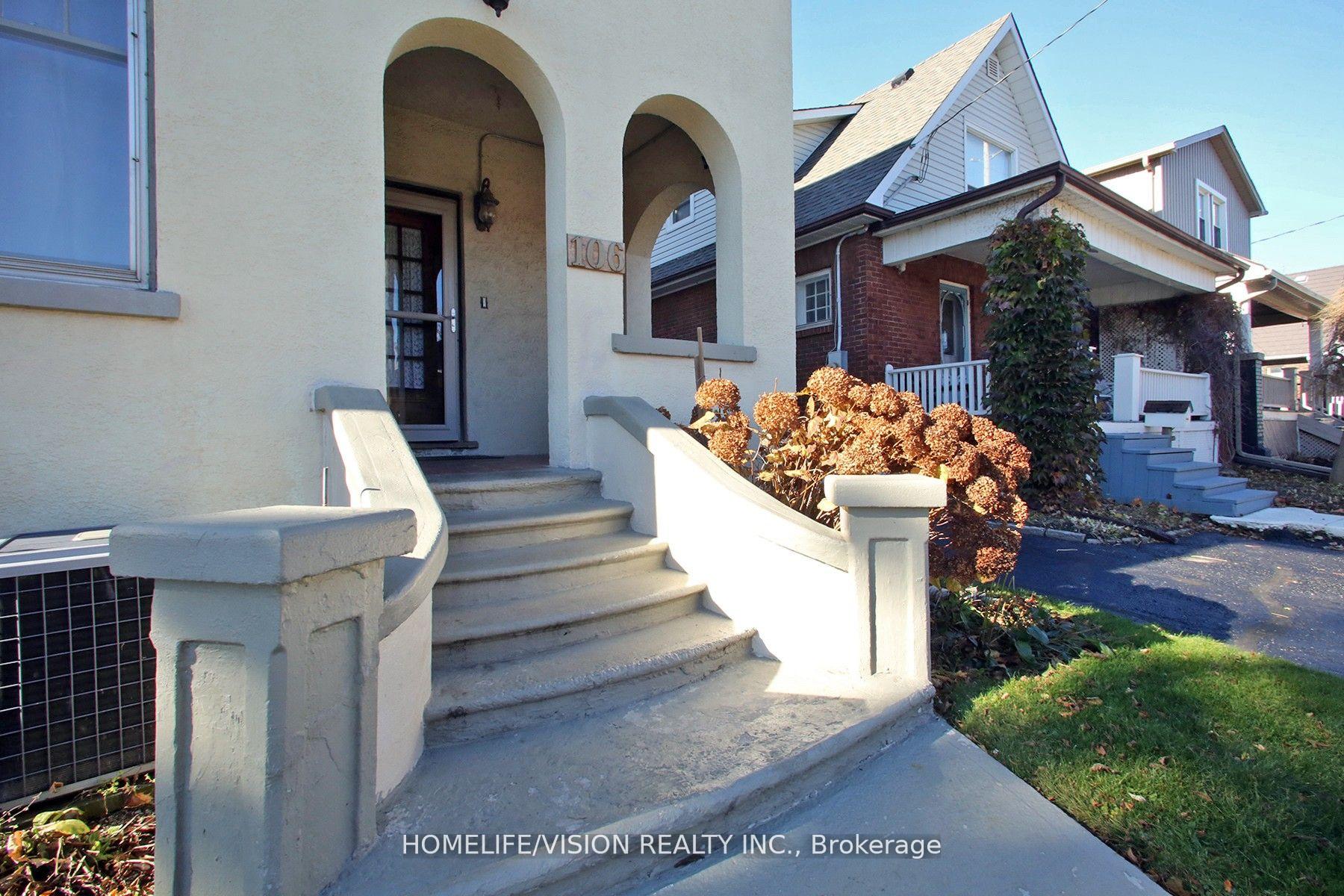Photo 3 of 106 Oshawa Boulevard N, Oshawa, O'Neill — HOMEH