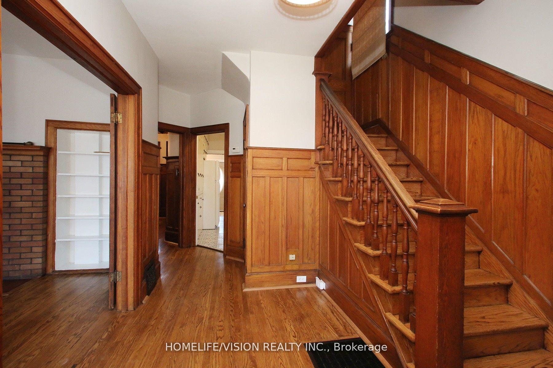 Photo 6 of 106 Oshawa Boulevard N, Oshawa, O'Neill — HOMEH