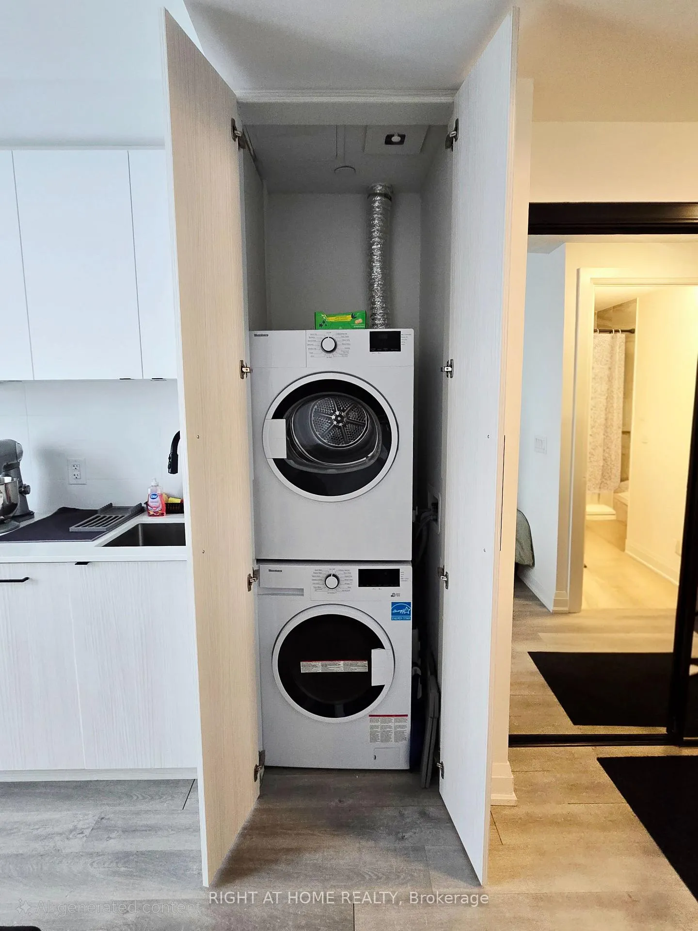 Photo 9 of Unit 804, 2369 Danforth Avenue, Toronto, East End-Danforth — HOMEH