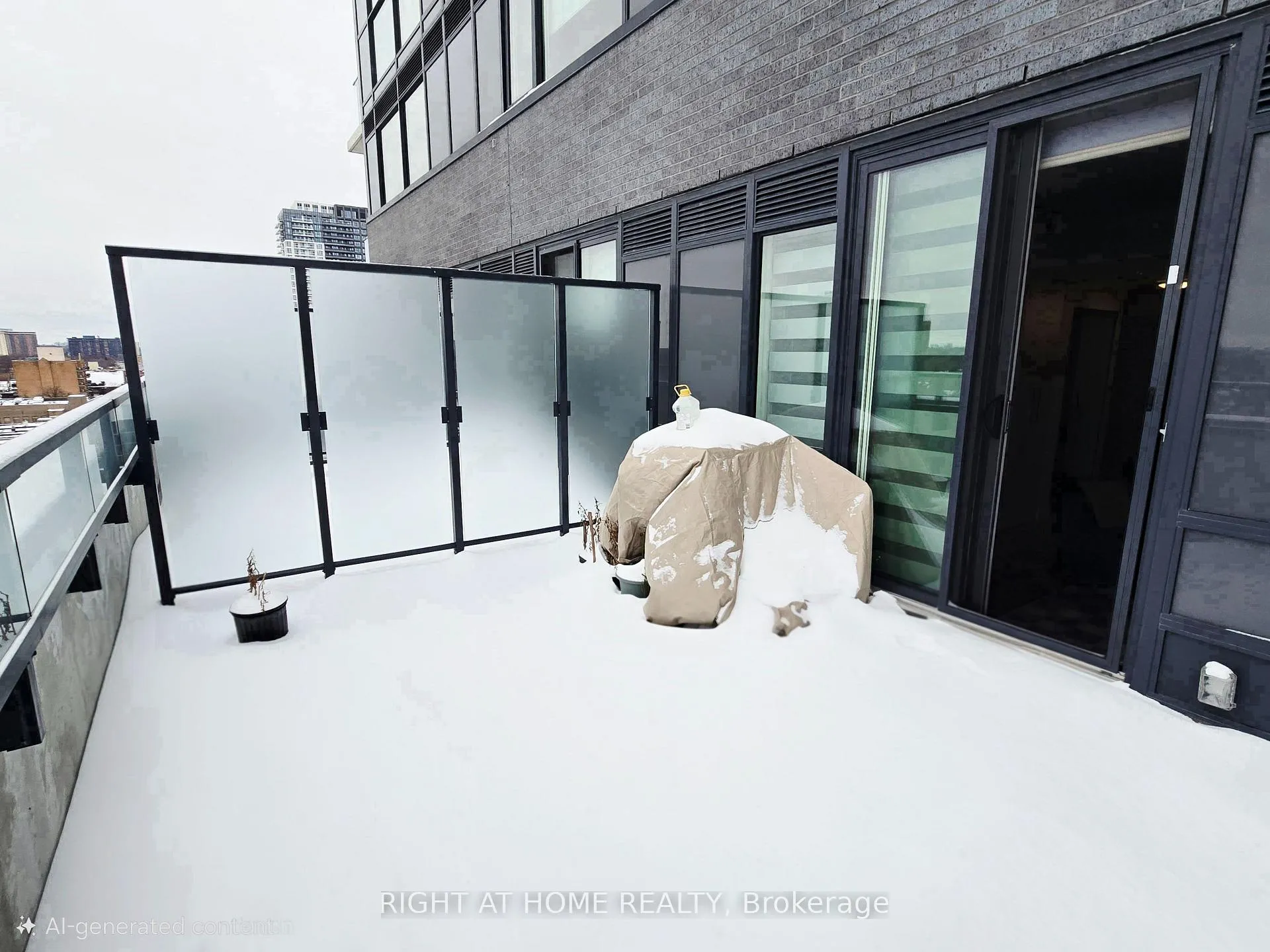 Photo 12 of Unit 804, 2369 Danforth Avenue, Toronto, East End-Danforth — HOMEH