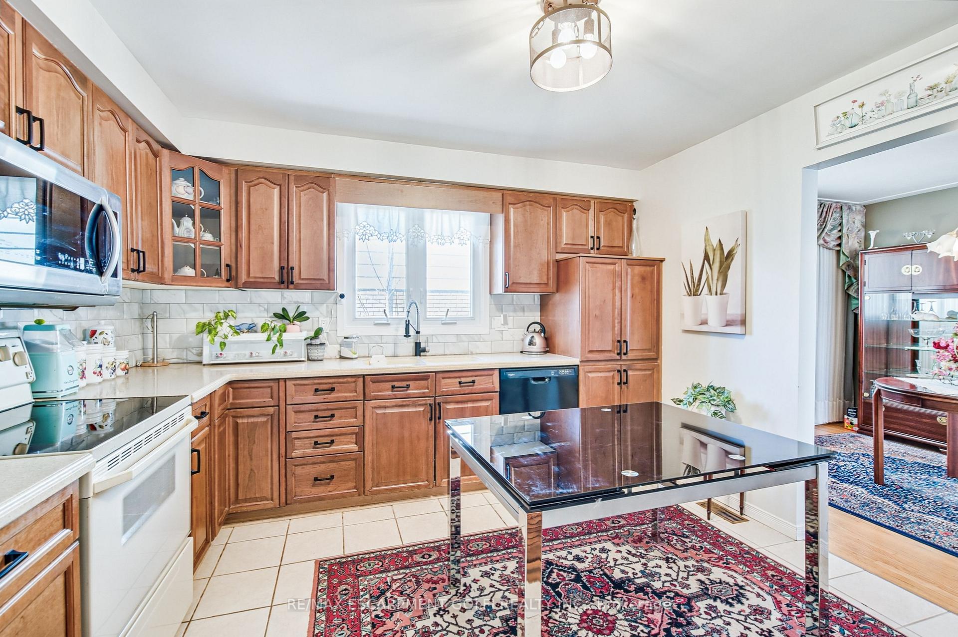Photo 14 of 25 Blanche Court, Hamilton, Gershome — HOMEH