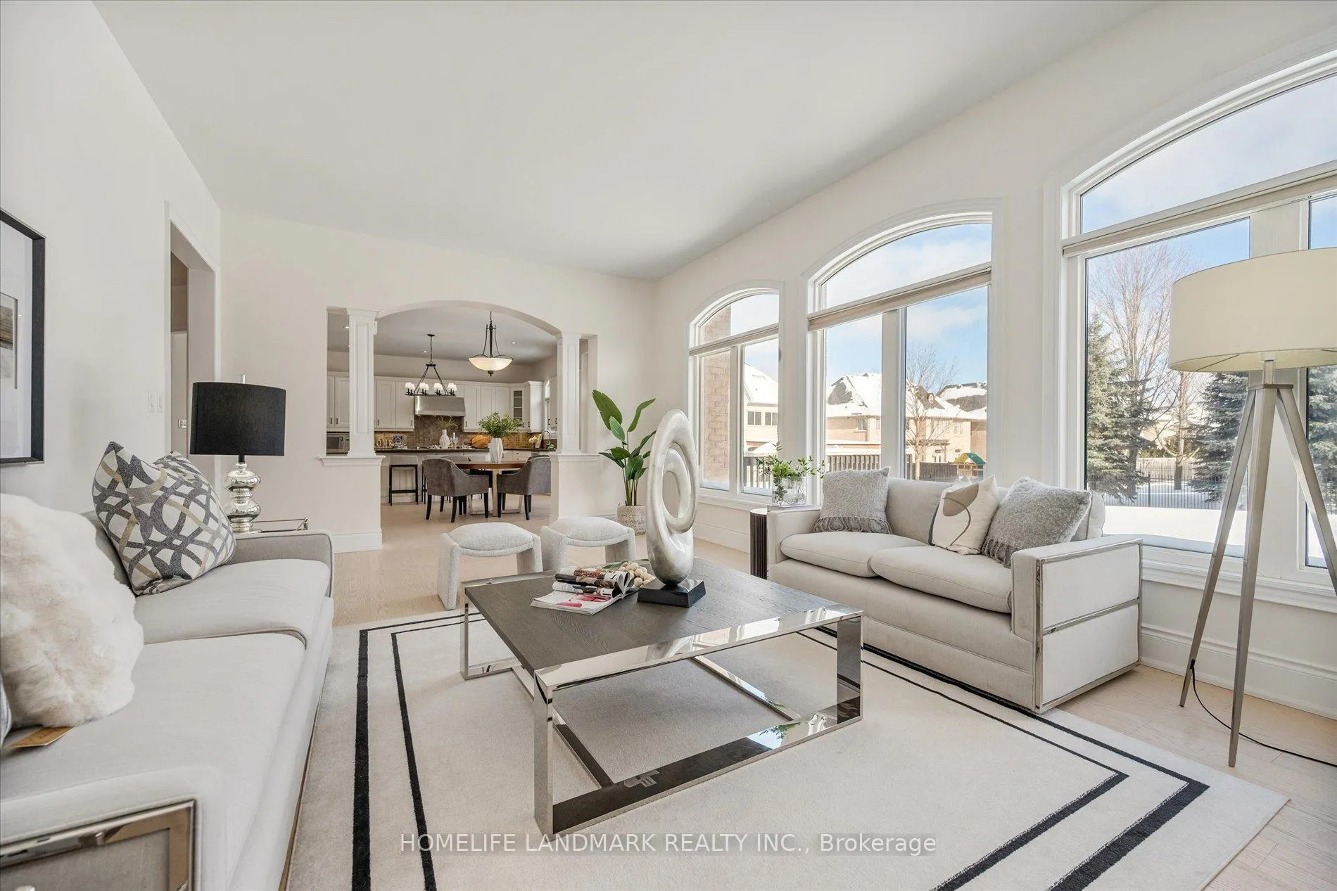 Photo 20 of 45 Carisbrooke Circle, Aurora, Bayview Southeast — HOMEH