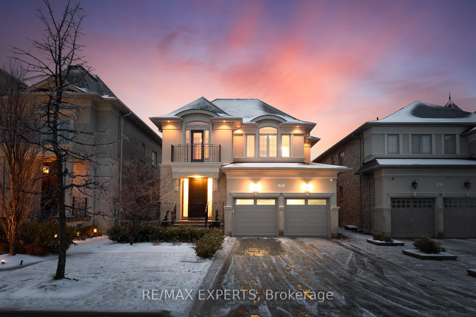 Photo 1 of 7 Drake Street, Vaughan, Vellore Village — HOMEH