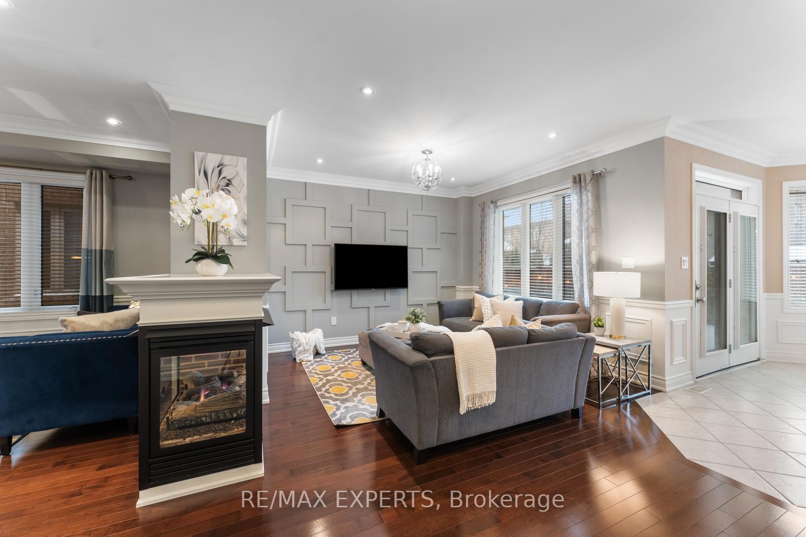 Photo 21 of 7 Drake Street, Vaughan, Vellore Village — HOMEH