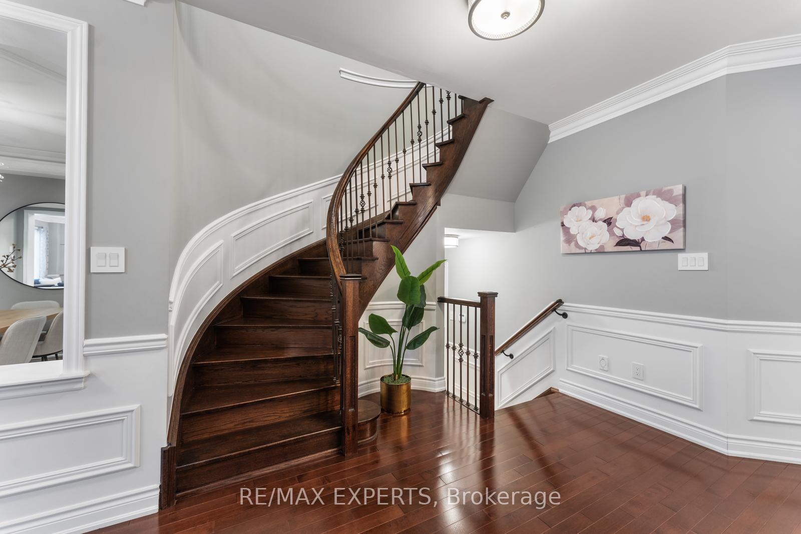 Photo 23 of 7 Drake Street, Vaughan, Vellore Village — HOMEH