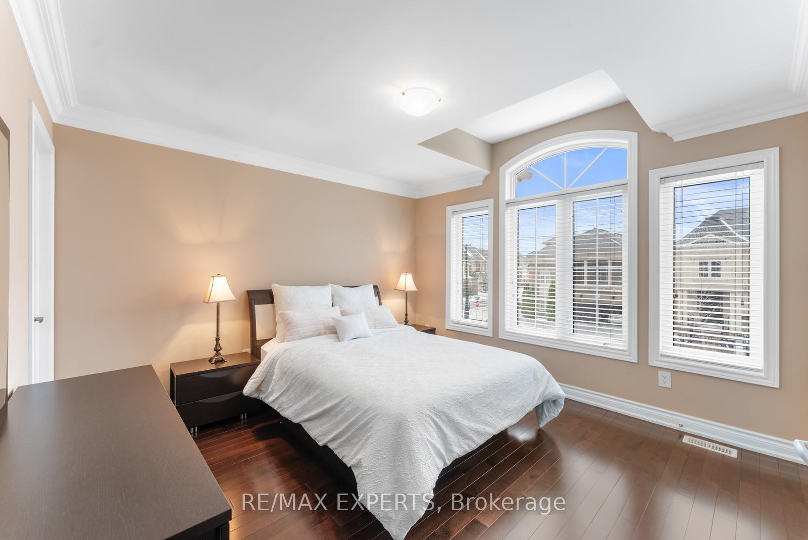 Photo 20 of 7 Drake Street, Vaughan, Vellore Village — HOMEH