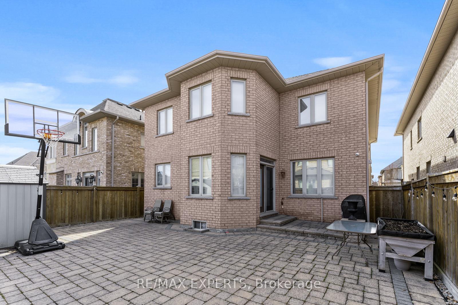 Photo 33 of 7 Drake Street, Vaughan, Vellore Village — HOMEH