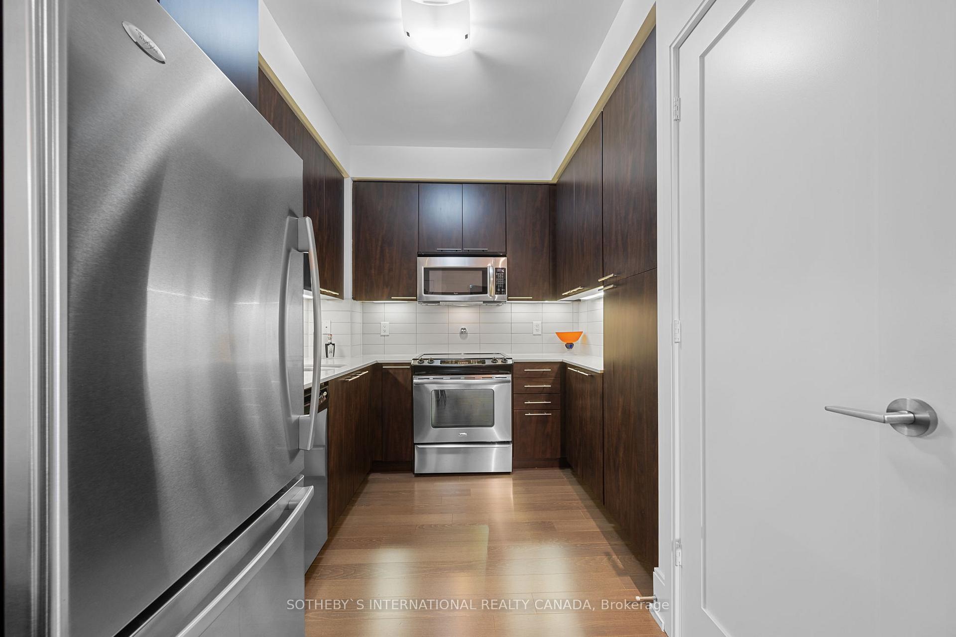 Photo 17 of Unit 1511, 70 Roehampton Avenue, Toronto, Mount Pleasant West — HOMEH