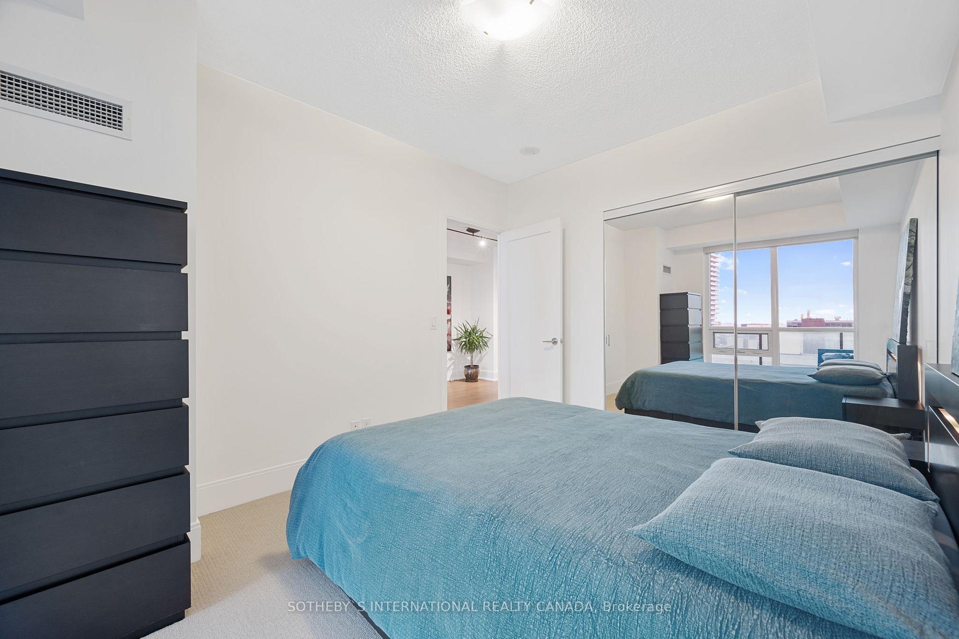 Photo 31 of Unit 1511, 70 Roehampton Avenue, Toronto, Mount Pleasant West — HOMEH