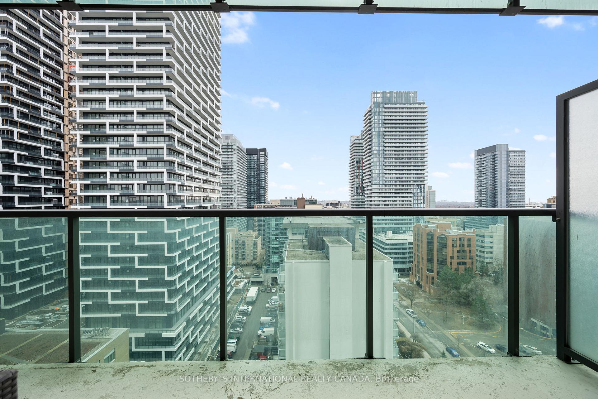 Photo 41 of Unit 1511, 70 Roehampton Avenue, Toronto, Mount Pleasant West — HOMEH