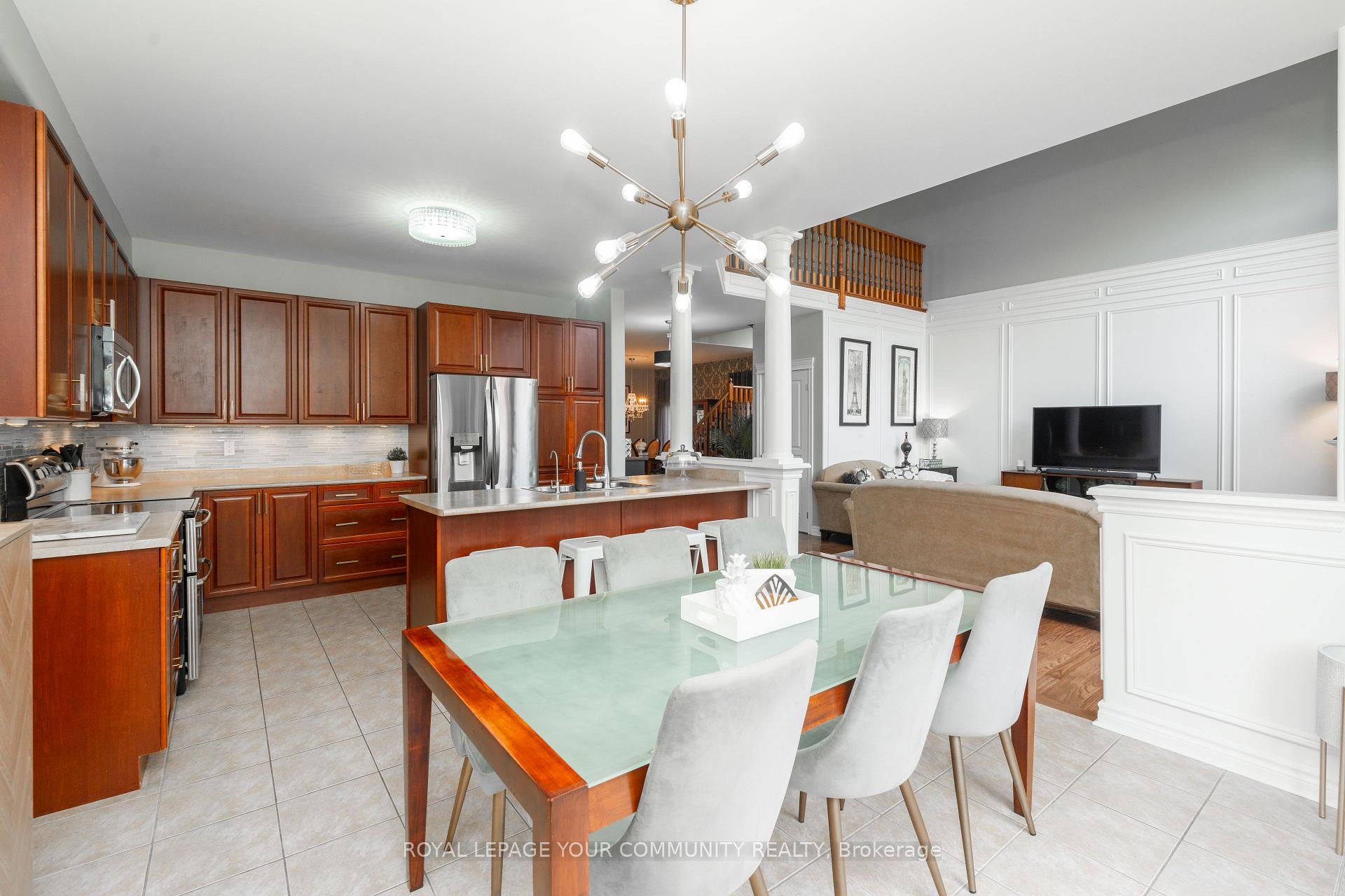 Photo 12 of 2 Connaught Lane, Barrie, Innis-Shore — HOMEH