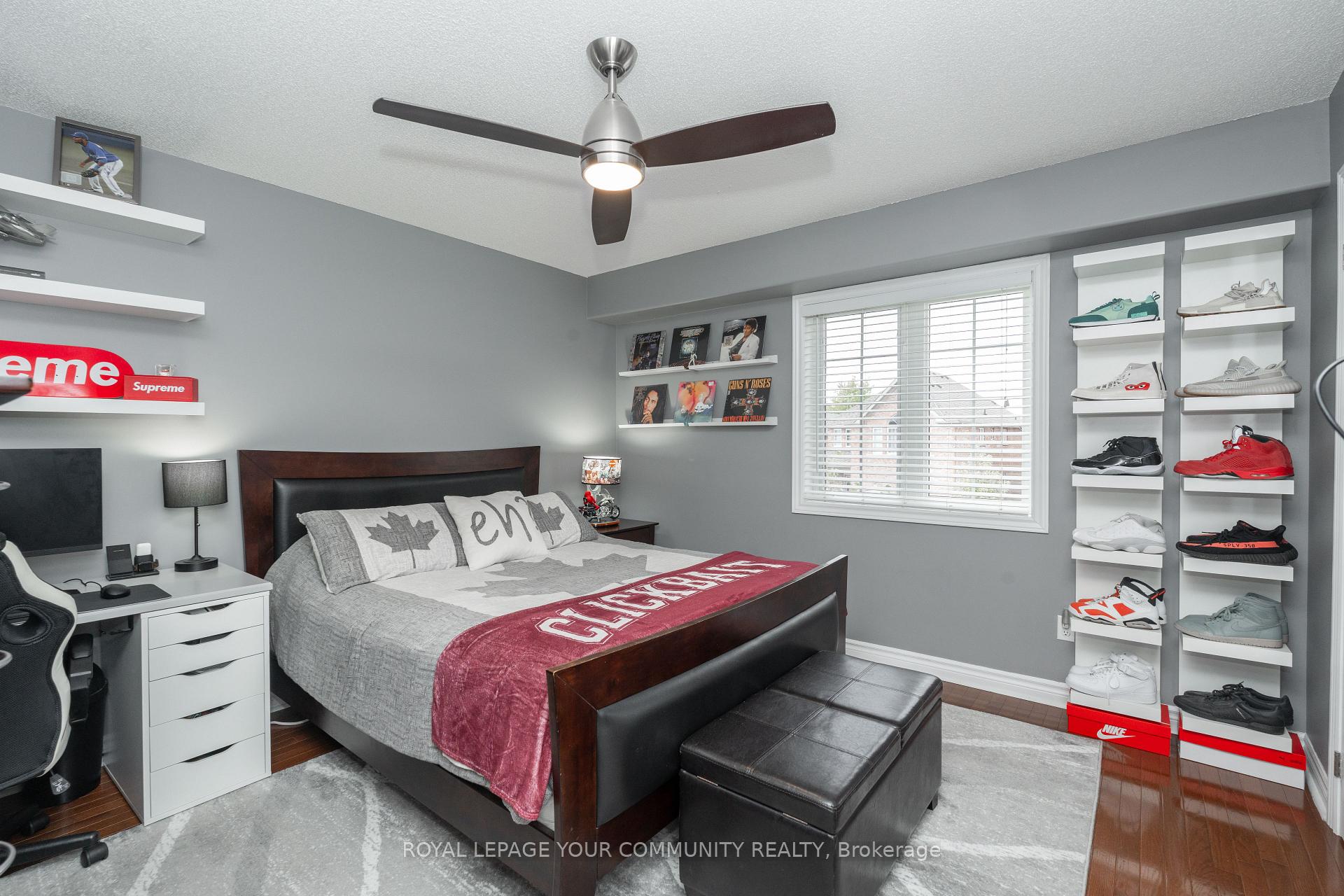 Photo 45 of 2 Connaught Lane, Barrie, Innis-Shore — HOMEH