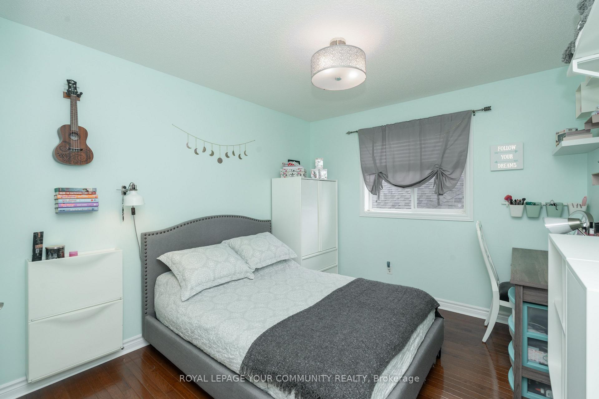 Photo 44 of 2 Connaught Lane, Barrie, Innis-Shore — HOMEH