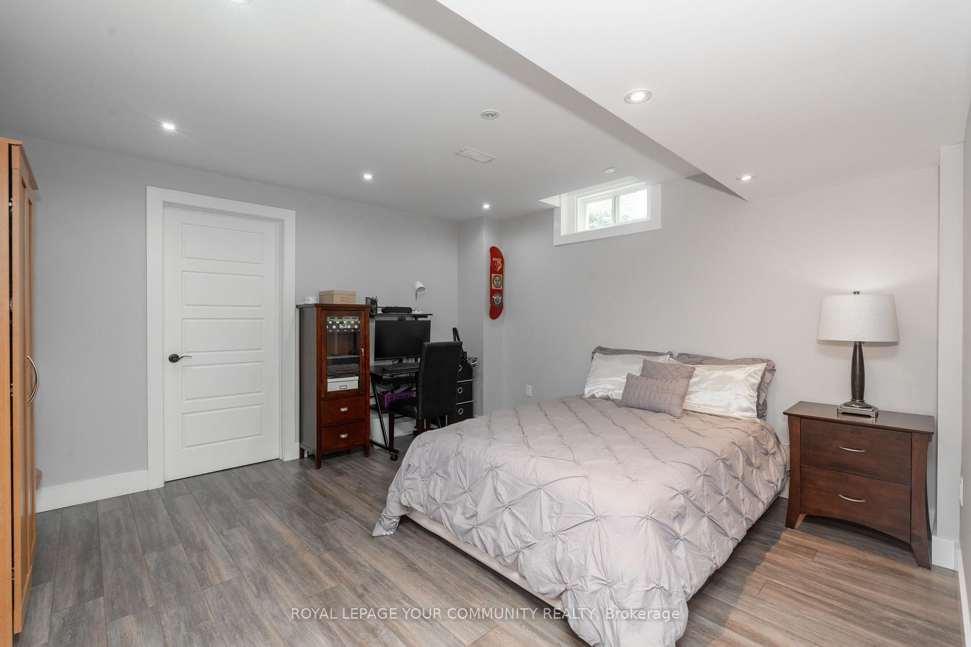 Photo 28 of 2 Connaught Lane, Barrie, Innis-Shore — HOMEH