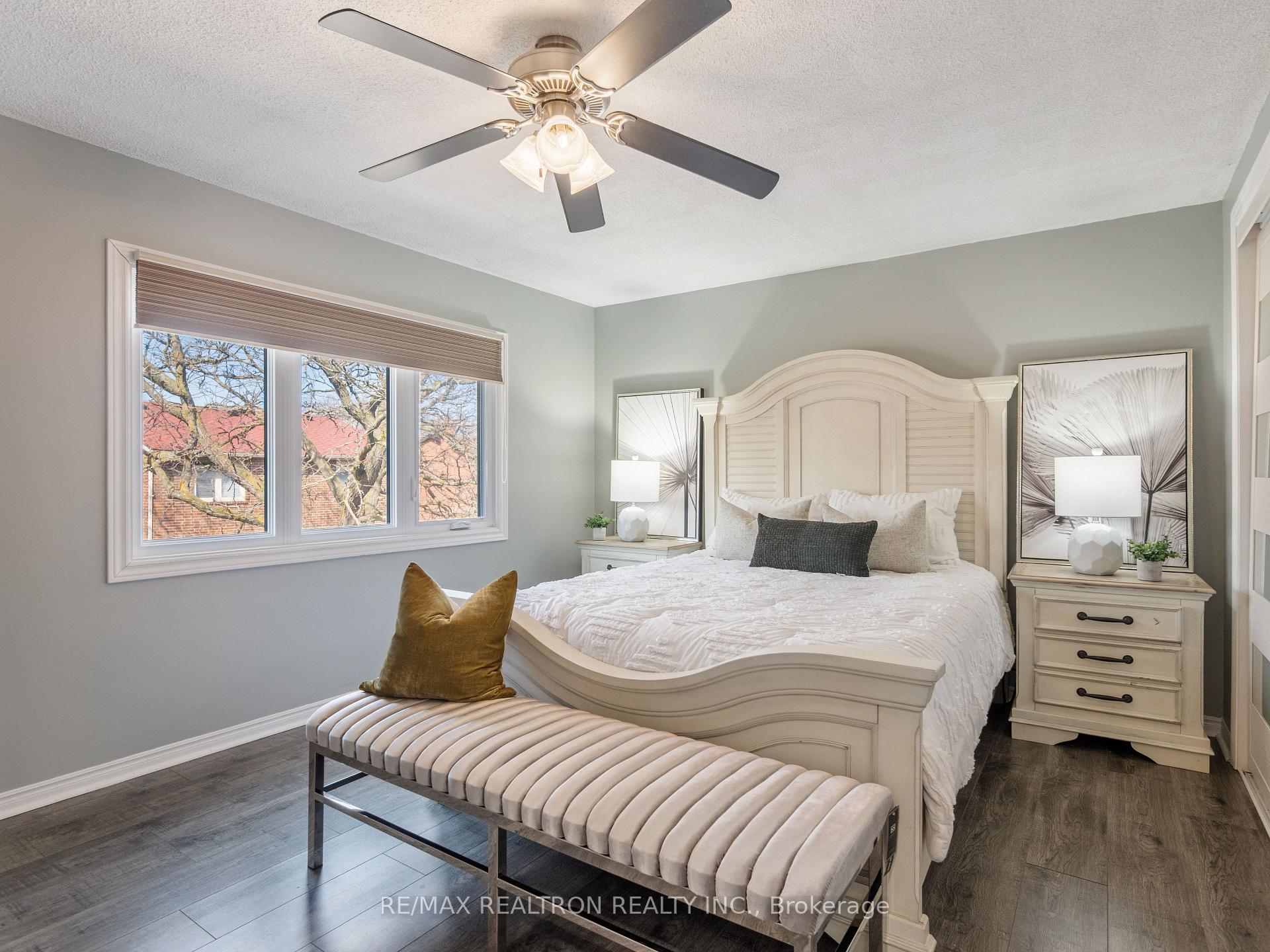Photo 18 of 200 Willow Lane, Newmarket, Bristol-London — HOMEH