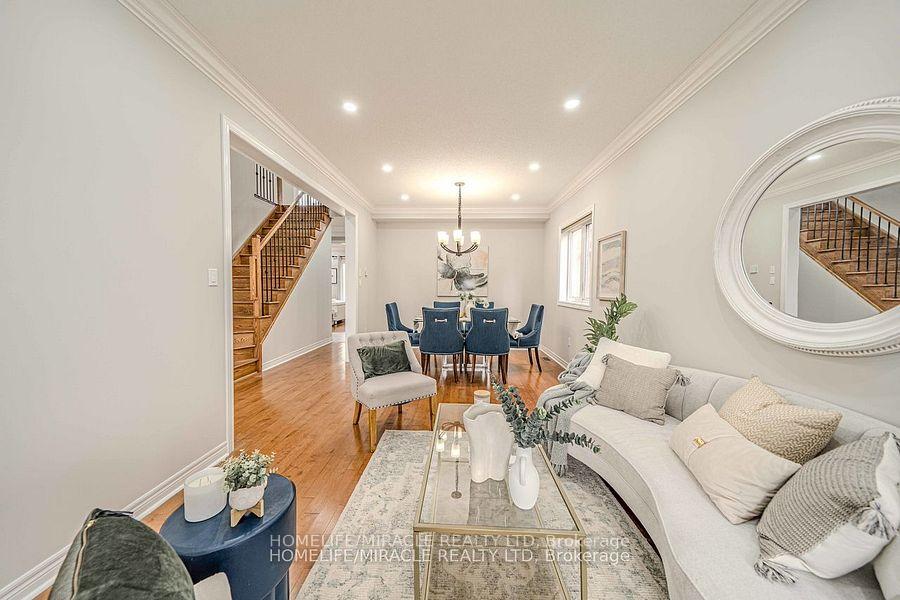 Photo 18 of 828 Black Cherry Drive, Oshawa, Taunton — HOMEH