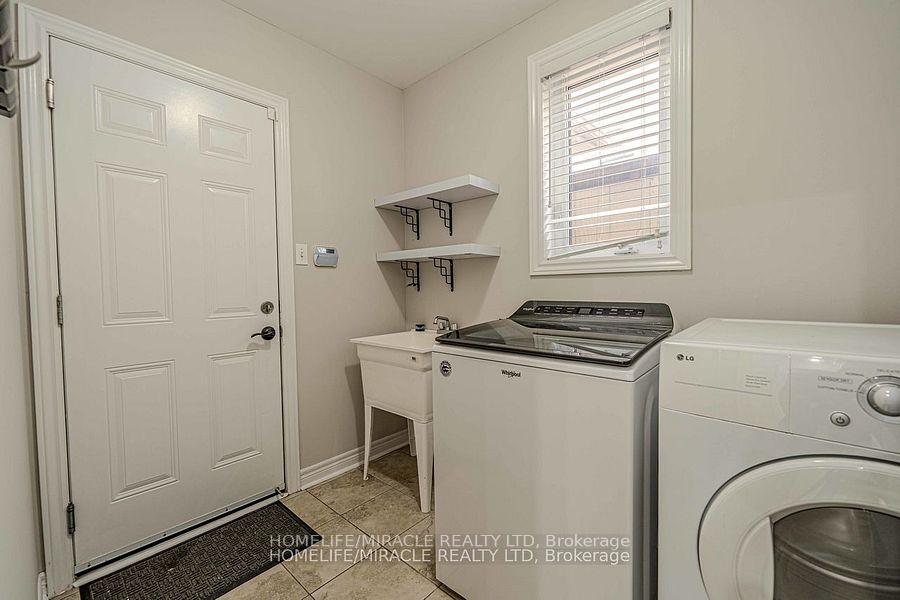 Photo 22 of 828 Black Cherry Drive, Oshawa, Taunton — HOMEH