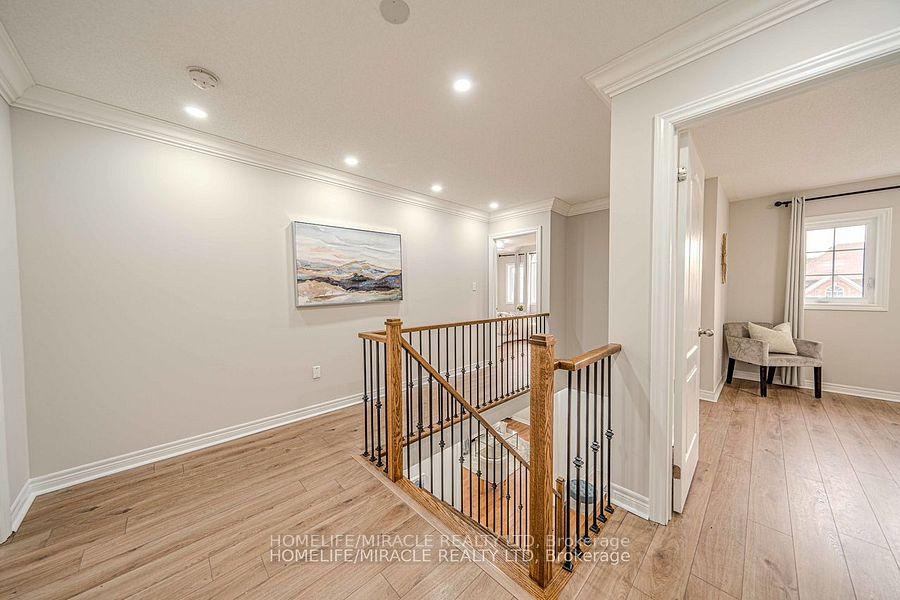 Photo 24 of 828 Black Cherry Drive, Oshawa, Taunton — HOMEH