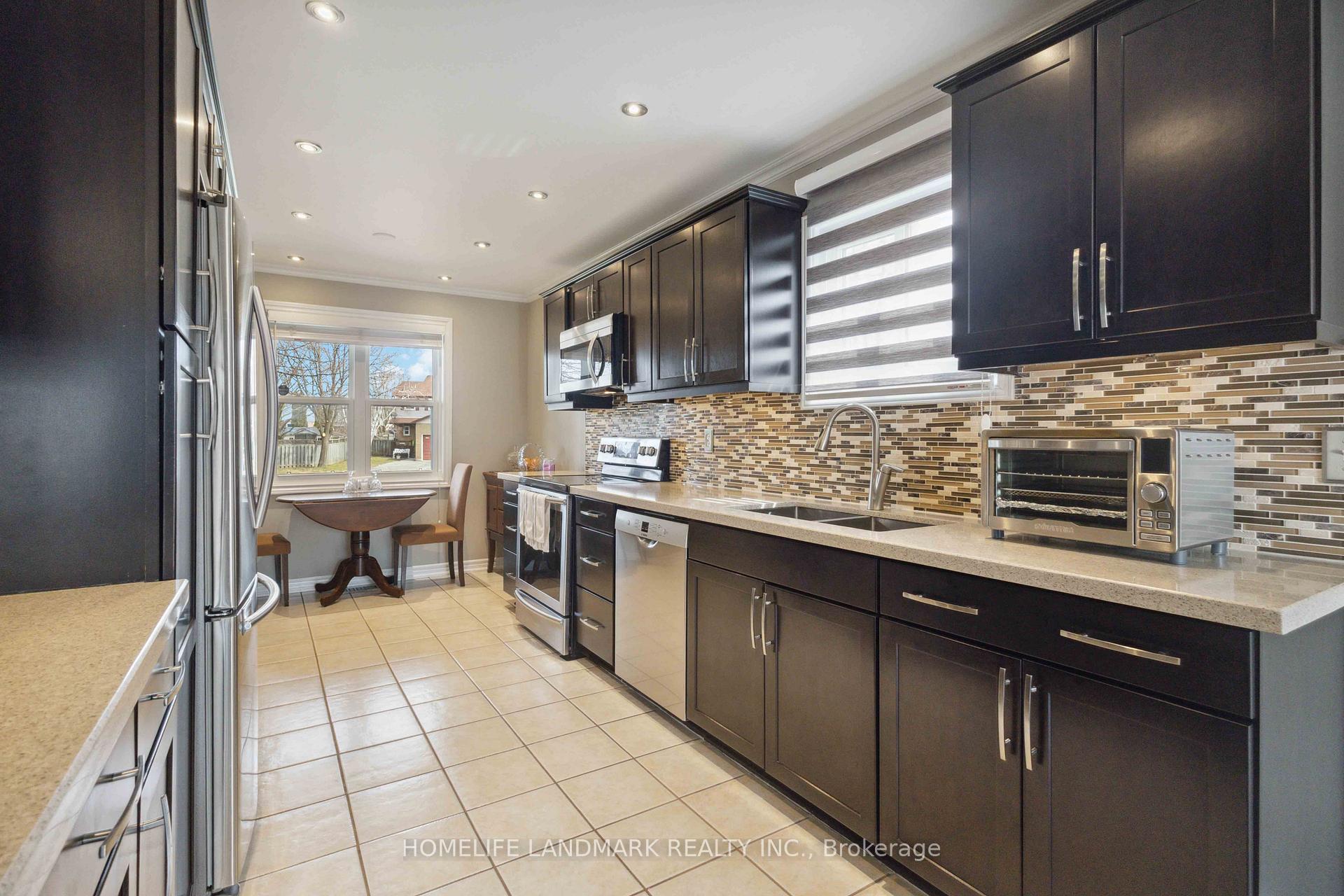 Photo 25 of 1446 Fleming Court, Oshawa, Lakeview — HOMEH