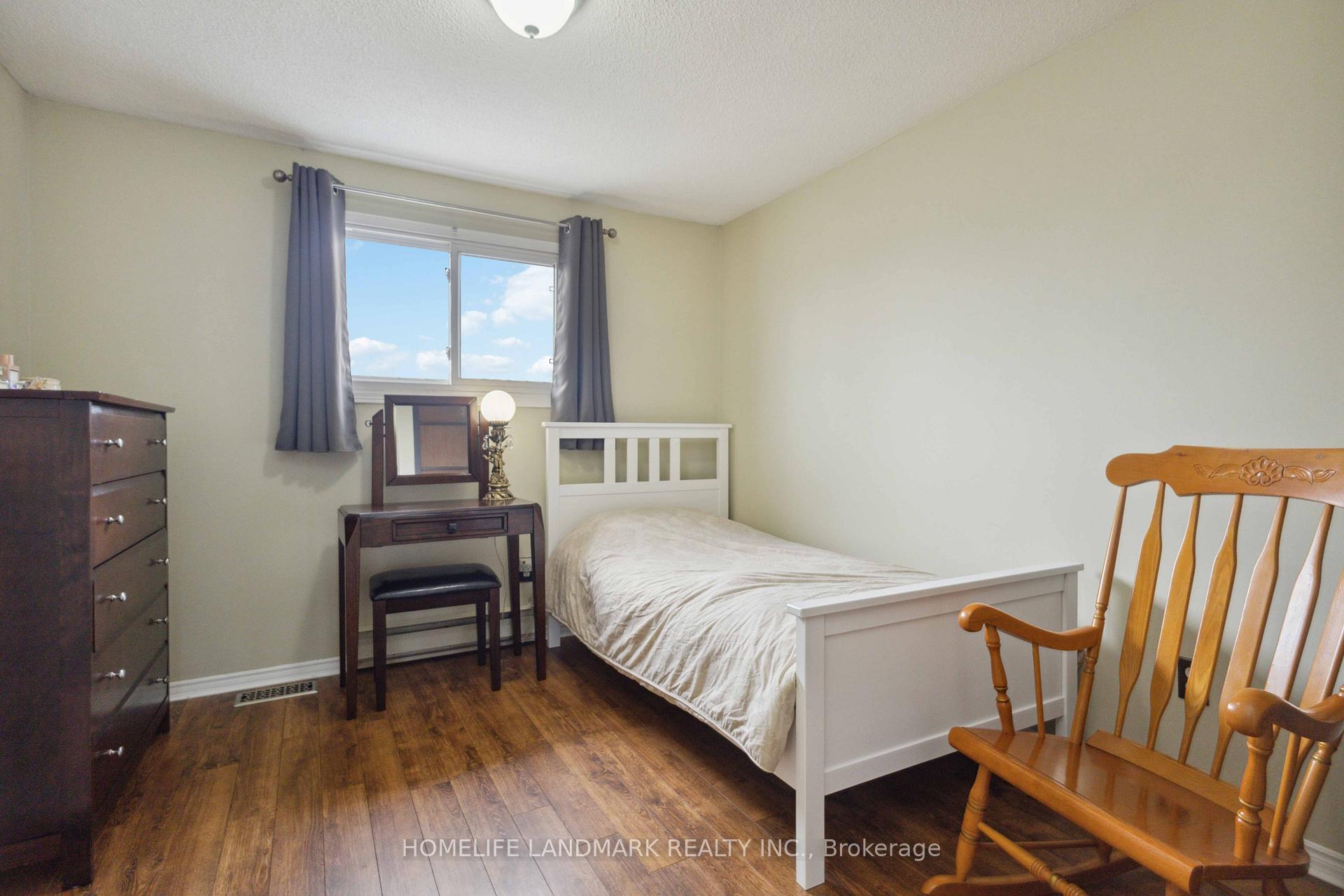 Photo 12 of 1446 Fleming Court, Oshawa, Lakeview — HOMEH