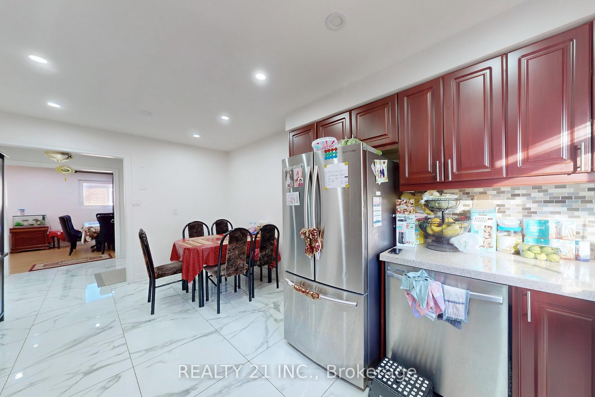 Photo 14 of 27 Jardine Street, Brampton, Northgate — HOMEH
